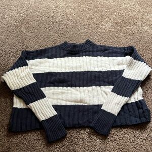 Cropped sweater